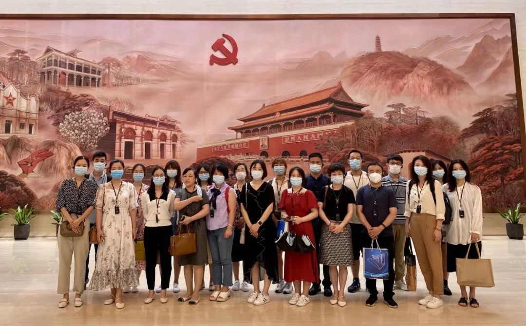 1639624861383421.jpg 现场学习.jpg