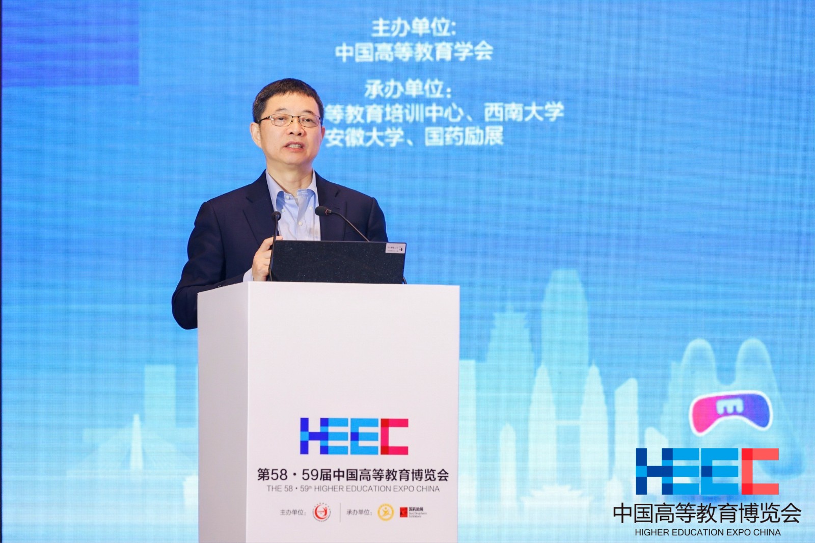 1681440079794317.jpg 5杨宗凯.jpg